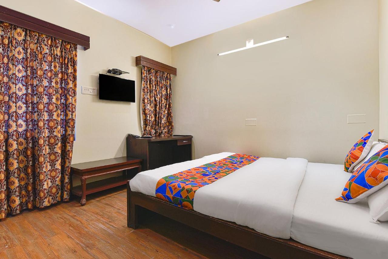 OYO 2228 Hotel Royal Icon Udaipur Exterior foto