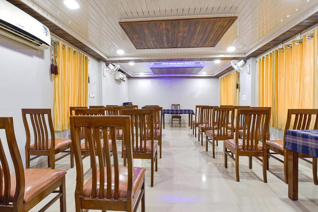 OYO 2228 Hotel Royal Icon Udaipur Exterior foto