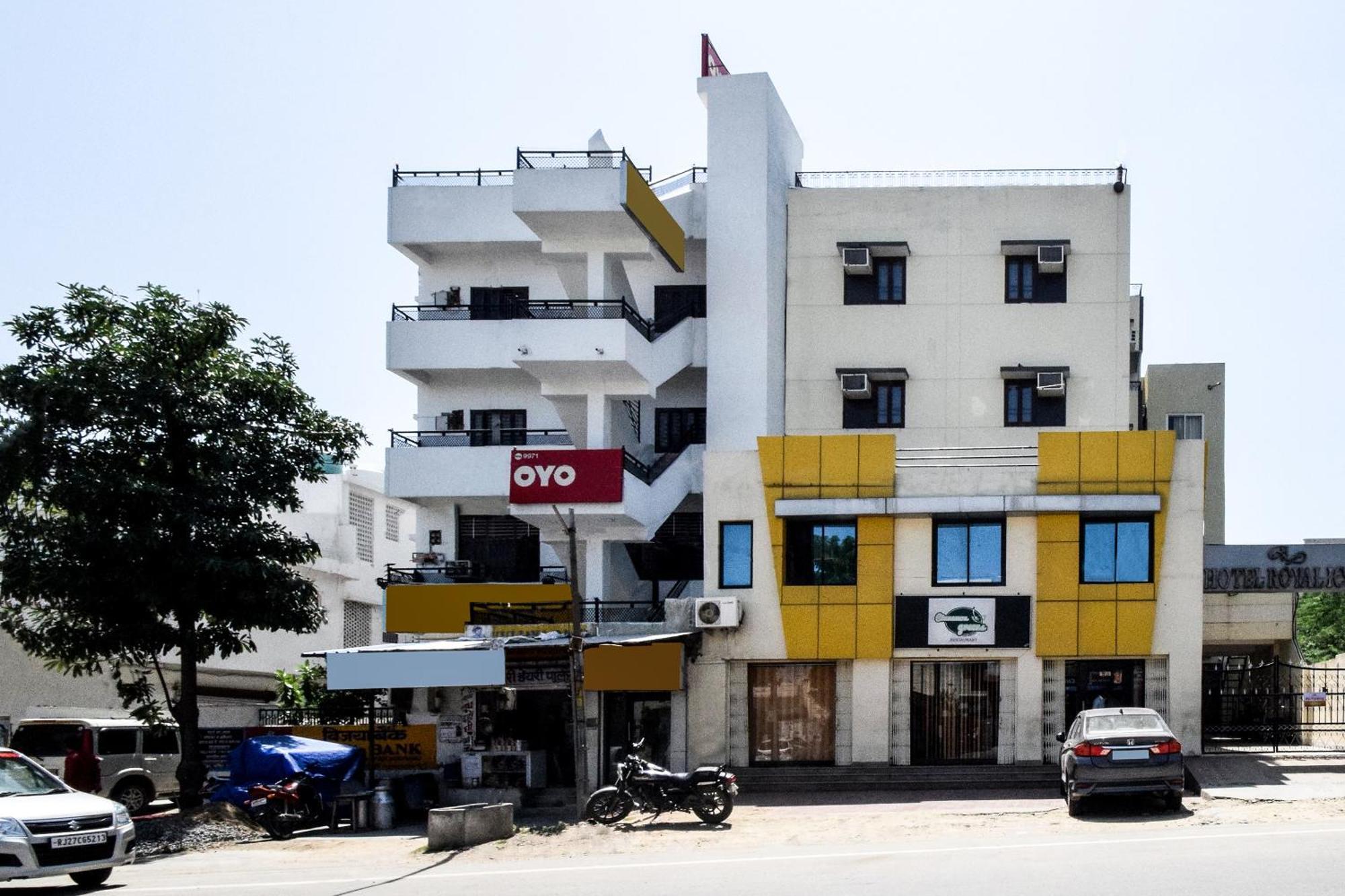 OYO 2228 Hotel Royal Icon Udaipur Exterior foto