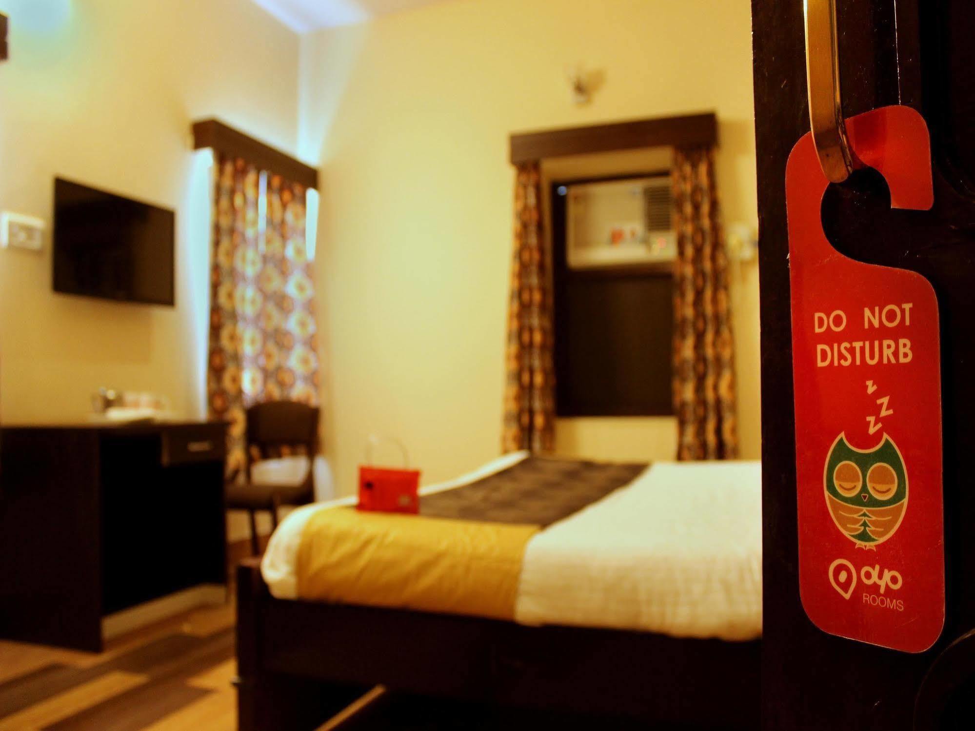 OYO 2228 Hotel Royal Icon Udaipur Exterior foto